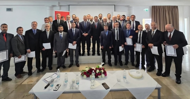 Gurbete hizmet eden din görevlilerine Münih'te vefa