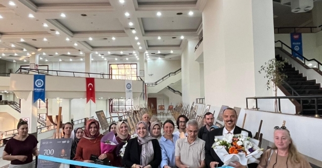 Yıldırım Belediyesi'nden fotoğrafçılık kursunu tamamlayanlara sertifika