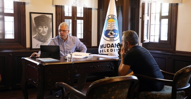 Deniz Dalgıç her cuma vatandaşlarla yüz yüze buluşuyor