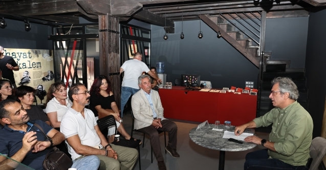 Bir kalem, onlarca hayat: Edebiyat Müzesi’nde özel sergi